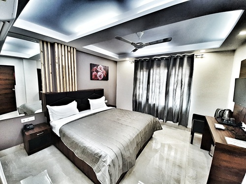 Family Room 2