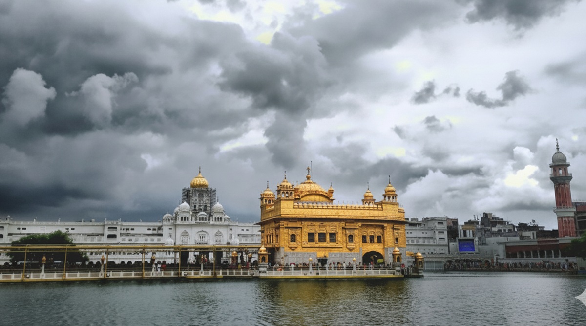Golden Temple at night - Amritsar