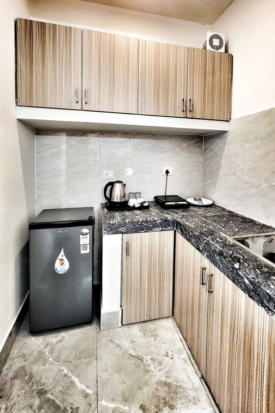 Fully furnished PG near DLF Cyber City