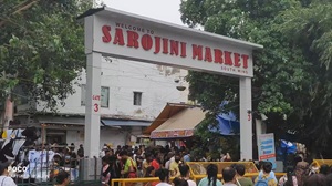 Sarojini Nagar Market chaotic shopping guide Delhi